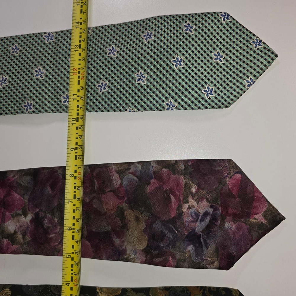 Designer Ties Bundle of 3 Ungaro Paris + Charles Ton Italy + Man to Man Floral - Picture 8 of 16